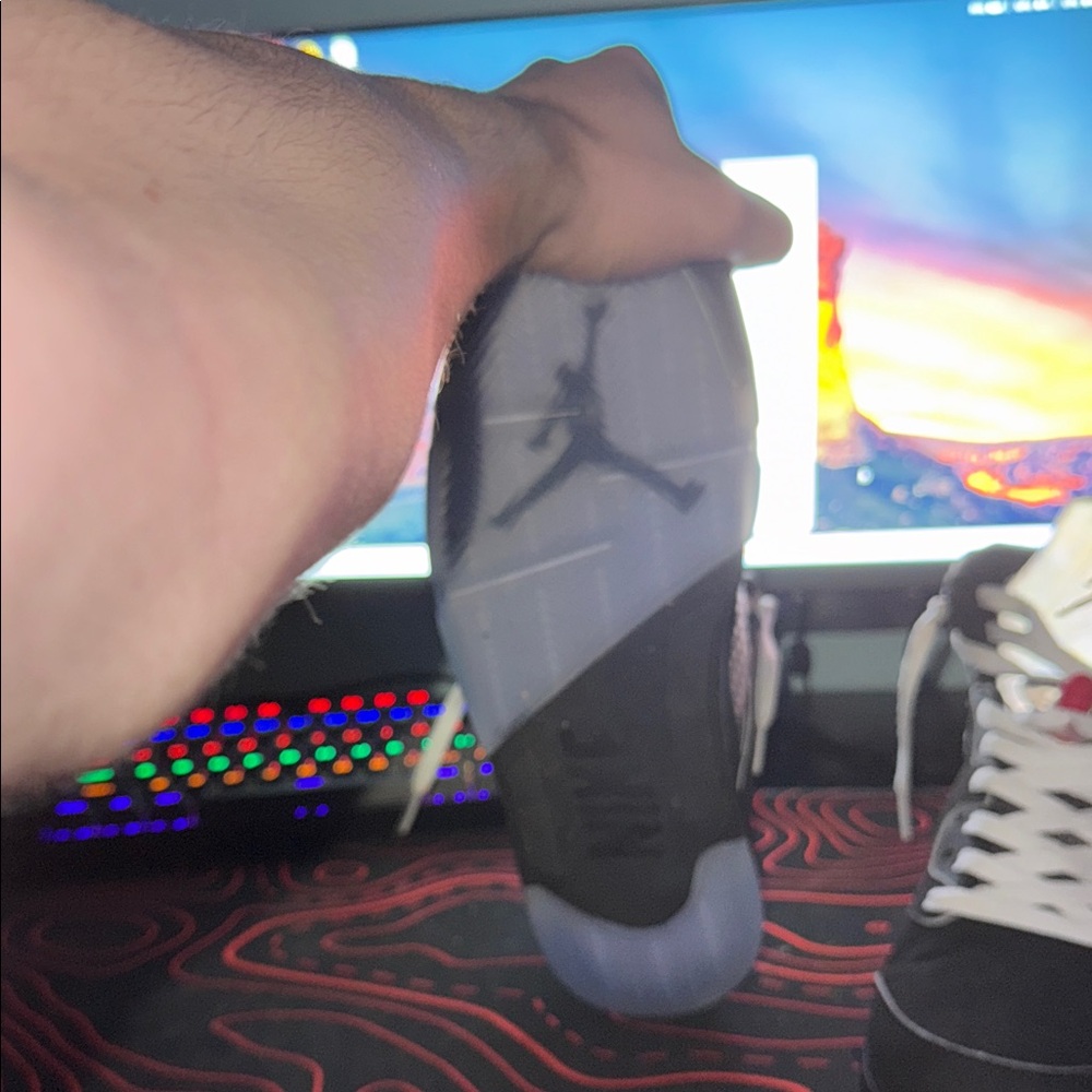 Jordan Black and White Men's Sneakers - Picture 2 of 4